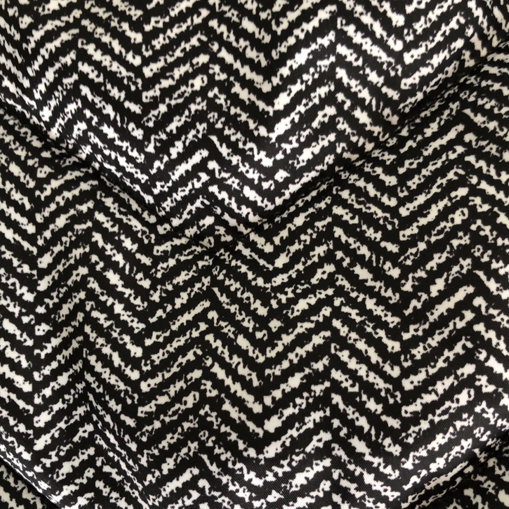 So fuzzy vest - Picture 2 of 3